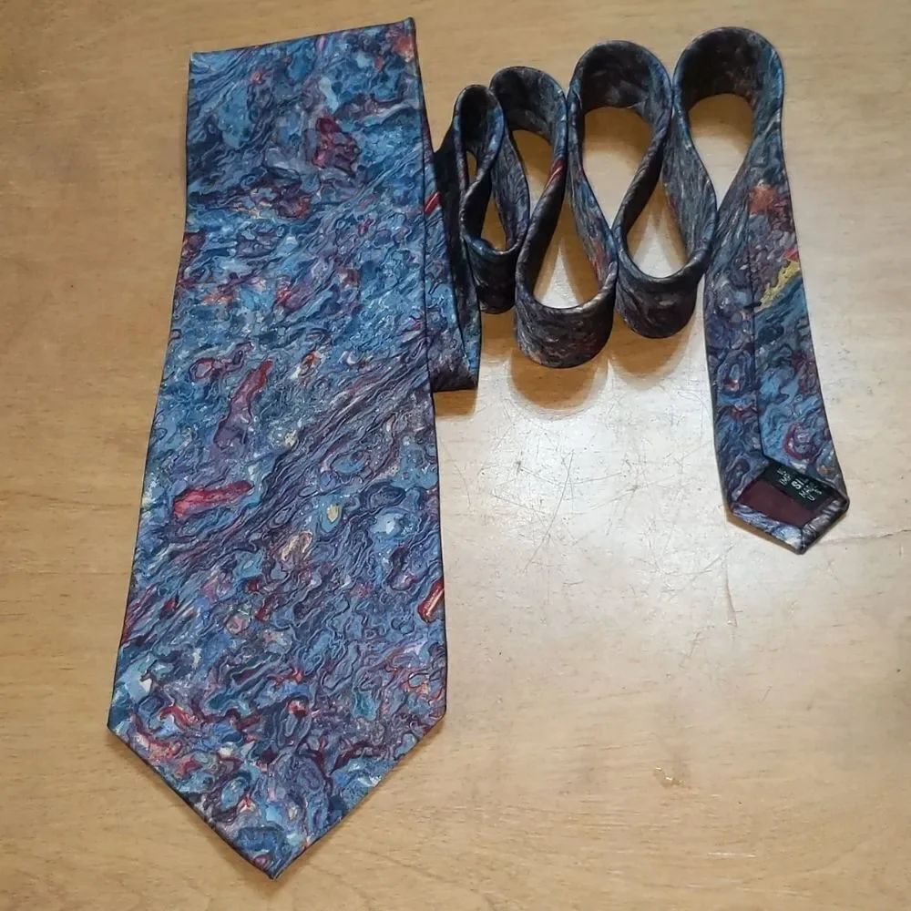 Cocktail Colors  silk tie 
NWOT
100% imported silk